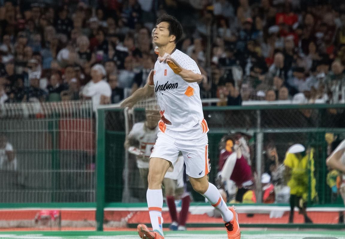 休斯顿火箭三分如雨击溃丹佛掘金，杰伦·格林领衔团队胜利